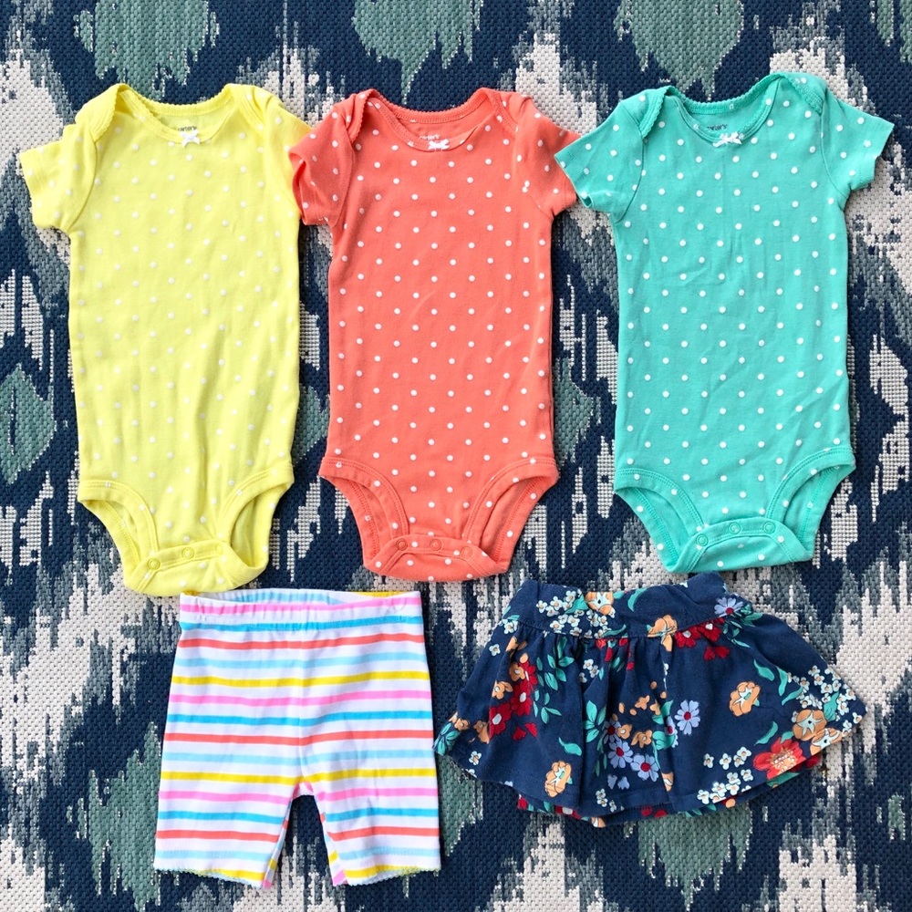 Girls 12M Onesies w/Skirt & Free PJ Bottoms EUC🌸 - Picture 2 of 6